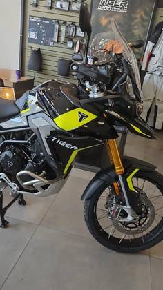 TRIUMPH TIGER 900 RALLY PRO 